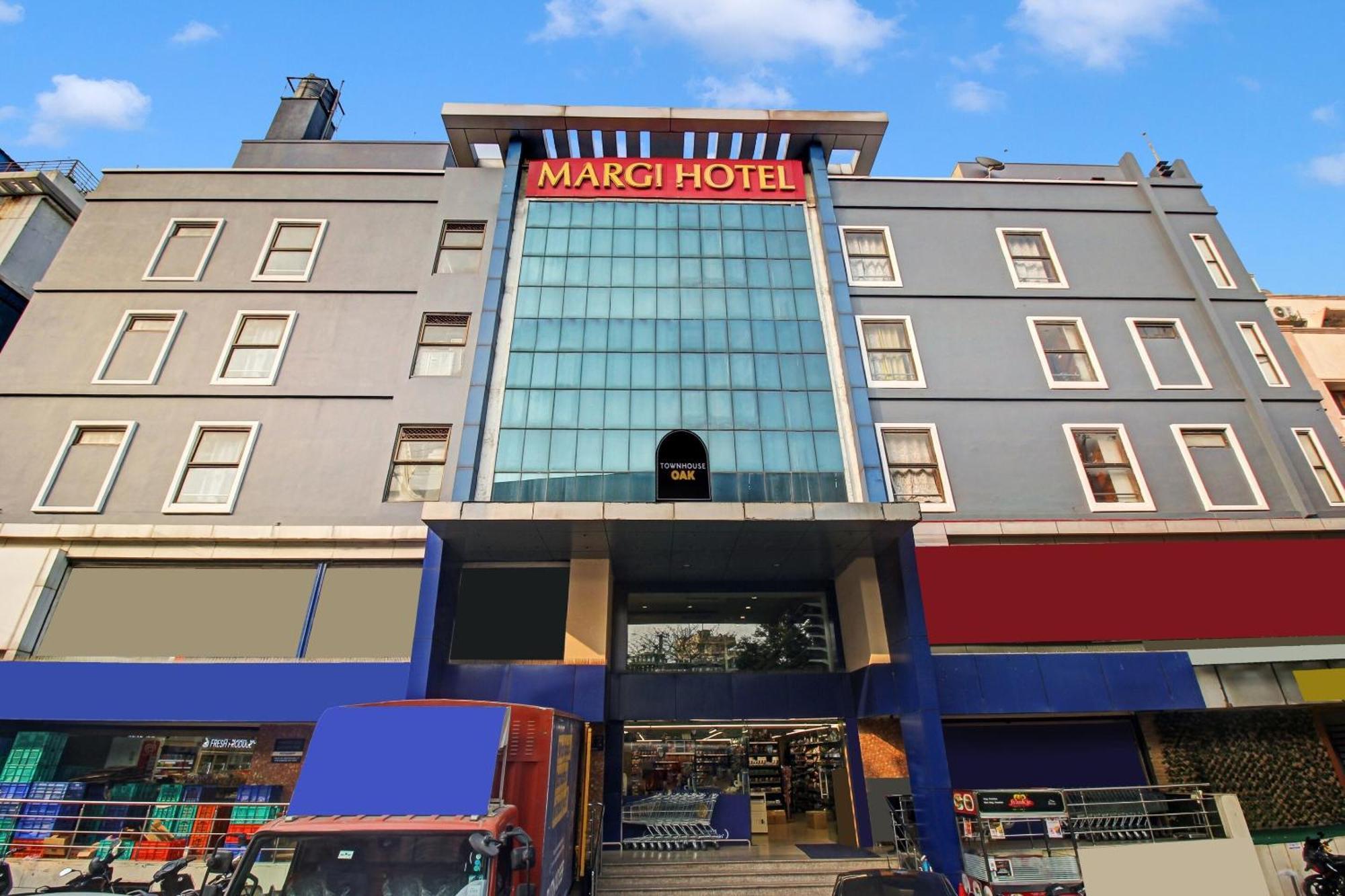 Townhouse Oak The Margi Hotel Near Yosufguda Metro Station Hyderabad Exterior photo