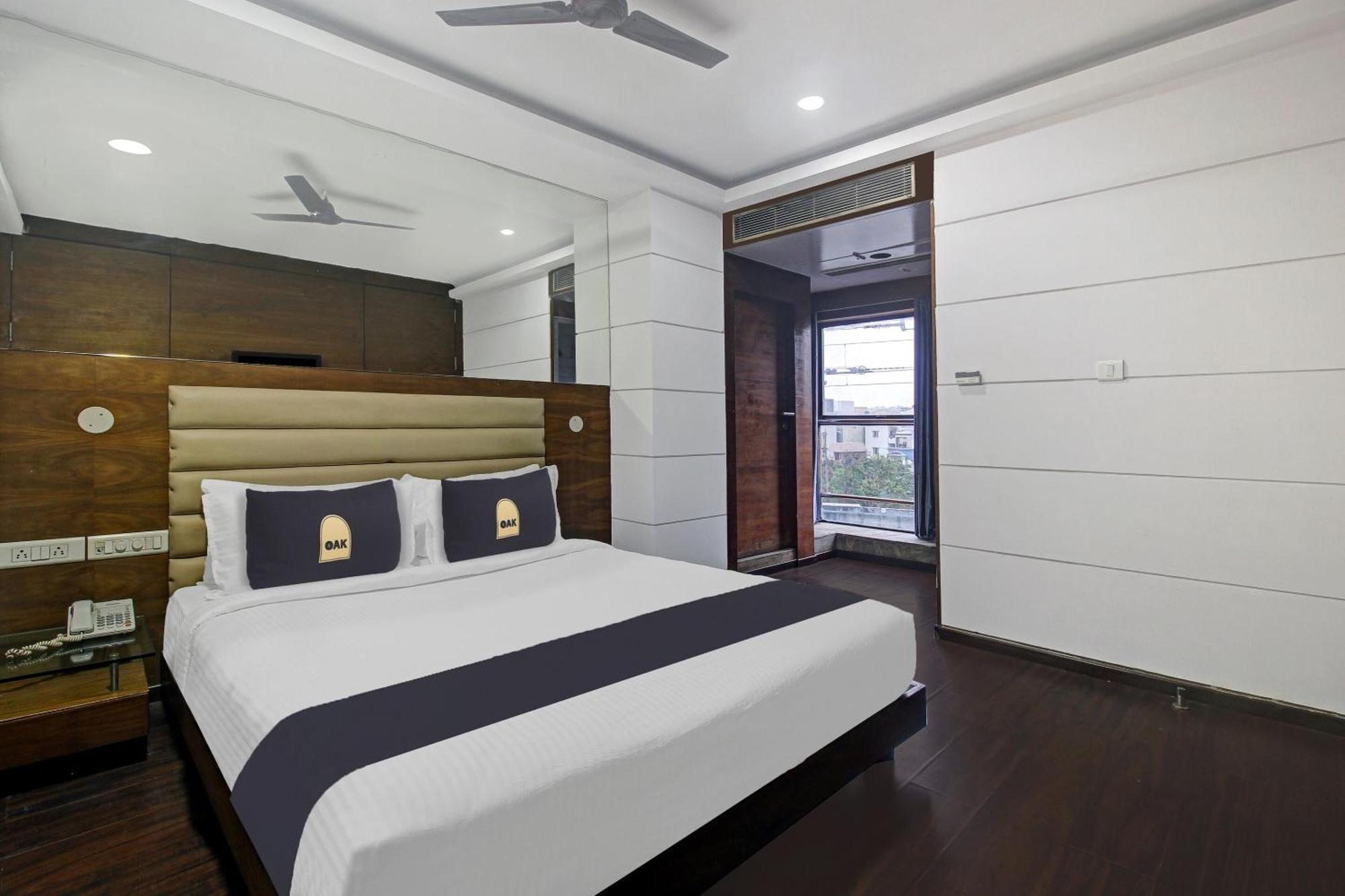 Townhouse Oak The Margi Hotel Near Yosufguda Metro Station Hyderabad Exterior photo