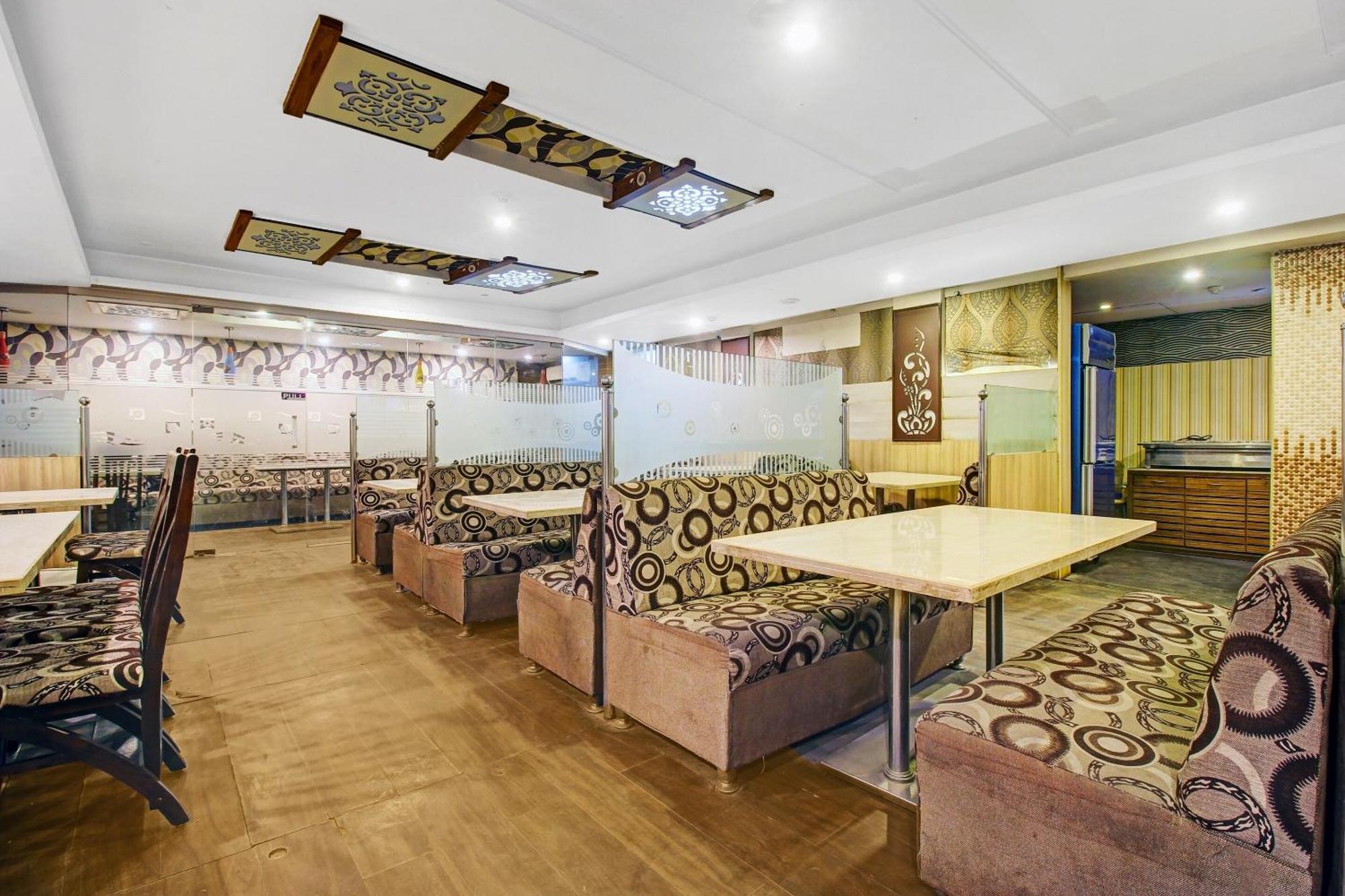 Townhouse Oak The Margi Hotel Near Yosufguda Metro Station Hyderabad Exterior photo